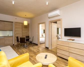 Melas Holiday Village - Side - Schlafzimmer