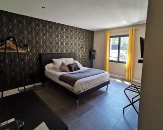 Villa Saona - Le Plan-de-la-Tour - Bedroom