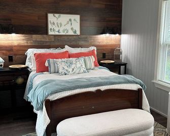 The Birds Nest -Long Term Rental Discount Available. - San Antonio - Sovrum