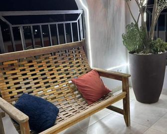 Pousada Deck - Carolina
