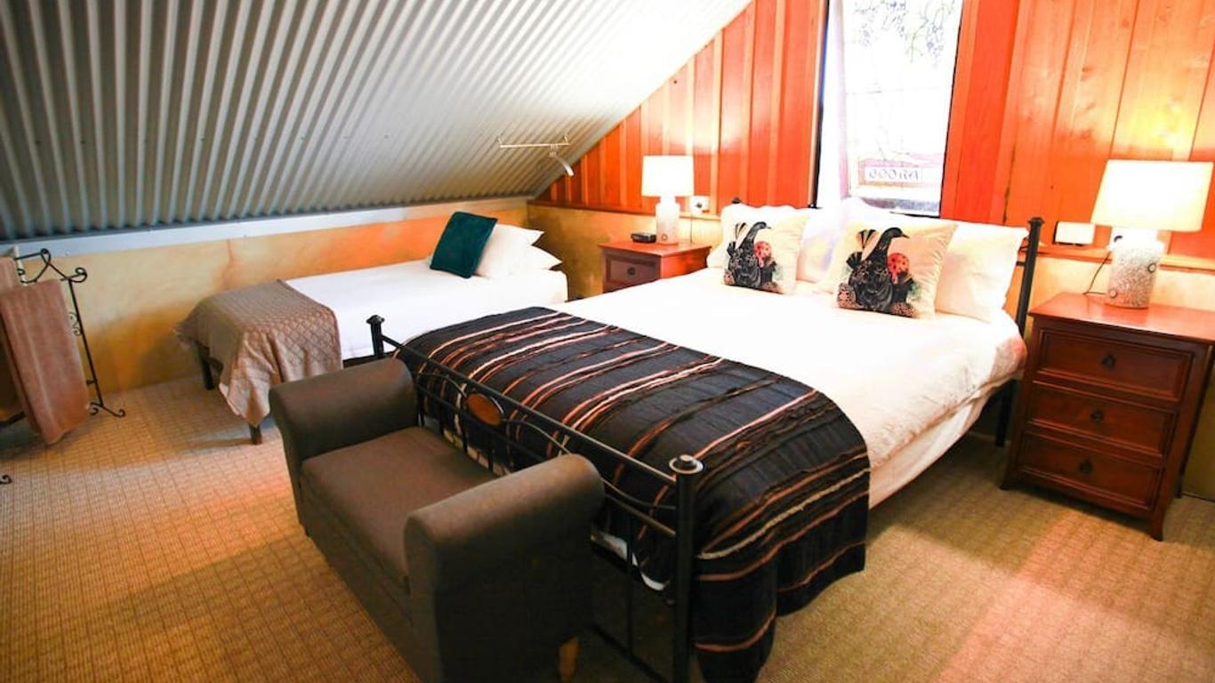 Outback Cellar & Country Cottage