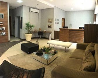 Summit Dom Apart Hotel - Lorena - Lobby
