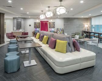 Home2 Suites by Hilton Orlando Airport - Orlando - Lounge