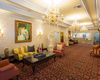 Bristol Hotel - Campbell - Lounge