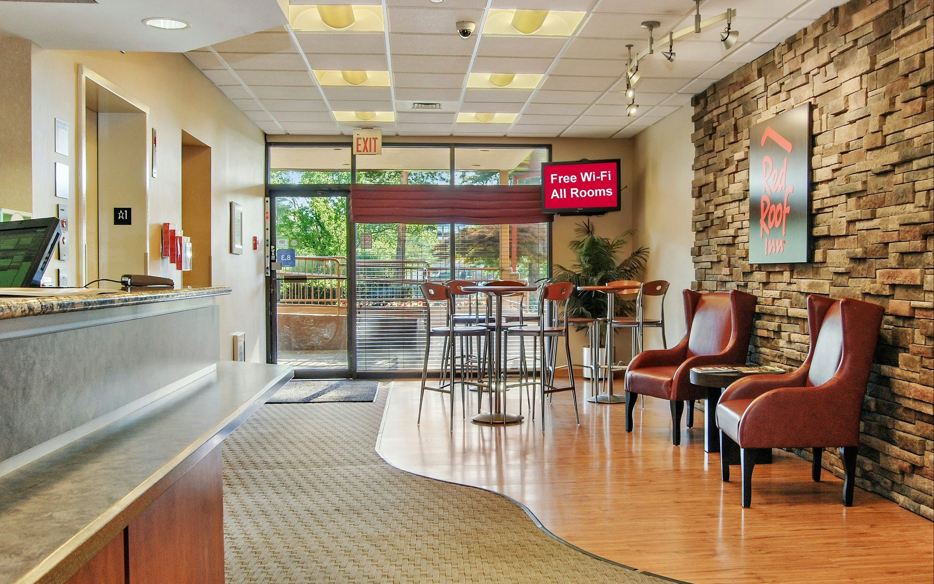 Red Roof Inn Cleveland Airport - Middleburg Heights - Middleburg Heights - Lobby