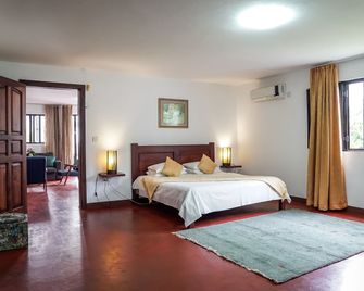 Royal Ho - Grand Baie - Bedroom