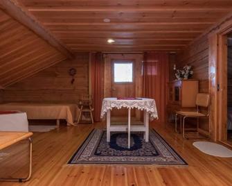 Holiday Home Villa kesäranta by Interhome - Kitee - Sala de estar
