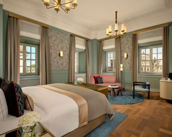 Hotel Taschenbergpalais Kempinski Dresden - דרזדן - חדר שינה