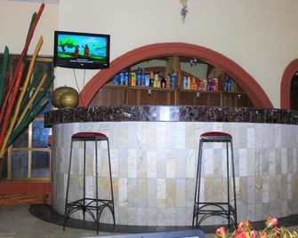 The Noble Place - Calabar - Recepción