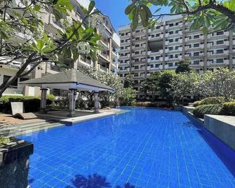 Chelsea Tower 1 - Muntinlupa - Piscine