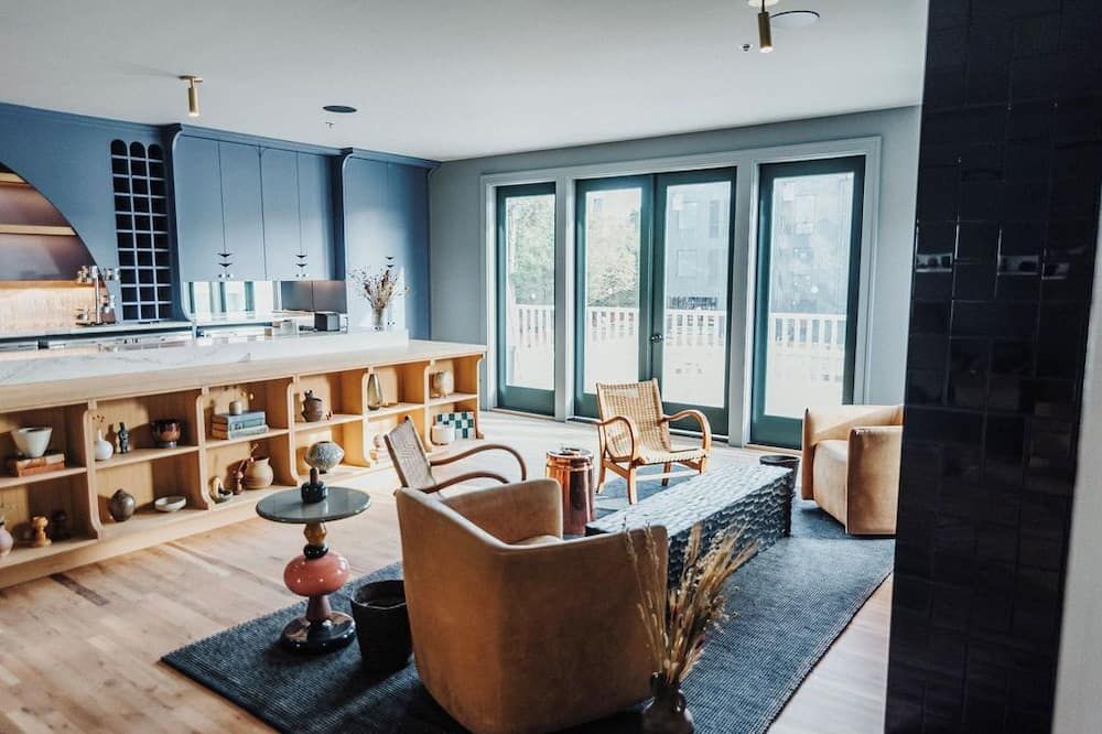 Stonebreaker Hotel - בנטונוויל