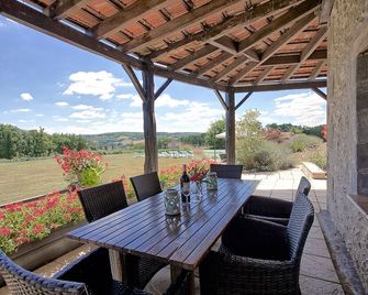 La Laiterie, beautiful 2 bedroom barn conversion - Tournon-d'Agenais - Patio
