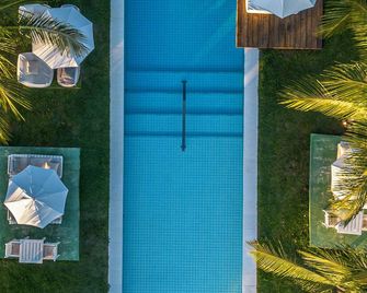 Pé na Areia Boutique Hotel - Japaratinga - Piscina