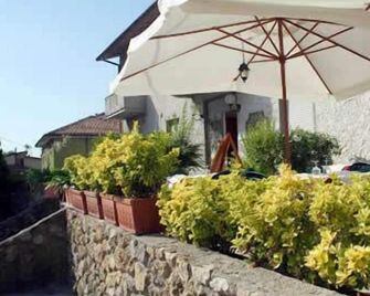 Albergo Smeraldo - Castelnuovo Magra