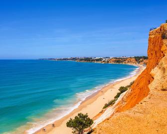 BnB Homes Praia da Rocha Beach Cozy Apartment 50 m away from the ocean - Portimão - Beach