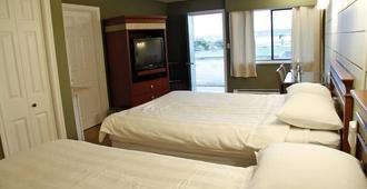 Big Rock Motel - Campbell River - Bedroom