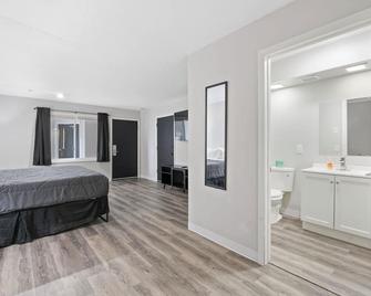 Willow Inn Suites - Eau Claire - Habitación