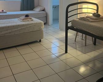 The Espy Hostel - Cairns - Bedroom