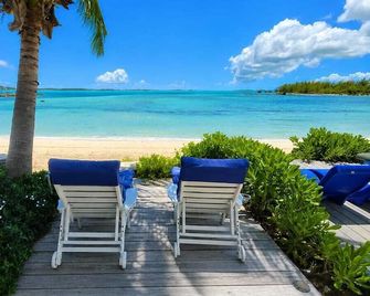 Hgtv-Featured Beachfront Villa / Steps to Sand / Resort Amenities Included - Georgetown - Playa