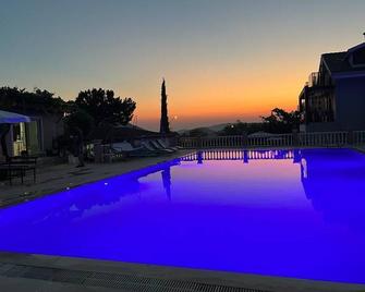 Cappadocia Hotel - Ölüdeniz - Pool