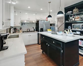 4b 2b Home In Carson Near Harbor Ucla Hospital - Carson - Kitchen
