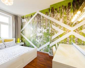 Color Hostel - Poznan - Bedroom