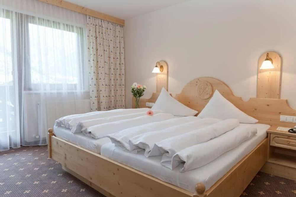 Hotel Garni Rifflsee - St. Leonhard im Pitztal