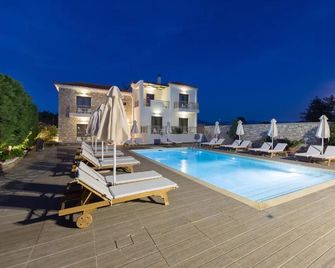 Elafonisos Resort - Elafonisos - Piscine