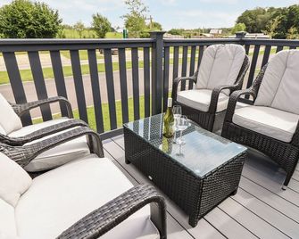 7 Wild Haven - Salisbury - Balcony