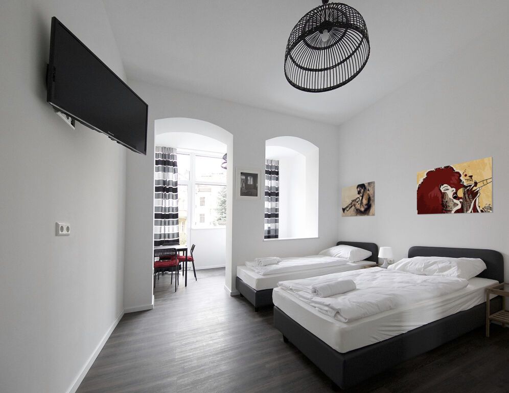 أبارتمنت سيتي لناوشتراسه - كونتاكتليس تشيك إن - هانوفر - غرفة نوم