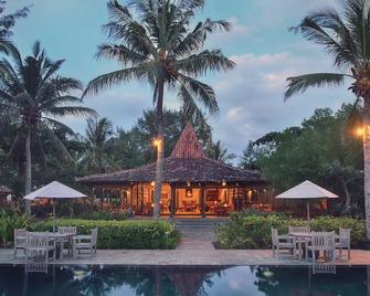 Desa Dunia Beda Resort - Mataram - Veranda