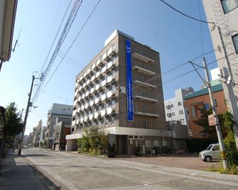 セブンデイズホテル - 高知市 - 建物