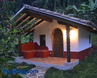 La Jicarita Eco Hotel - Coatepec - Building