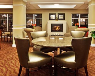 Holiday Inn Express & Suites New Iberia-Avery Island By IHG - New Iberia - Area lounge