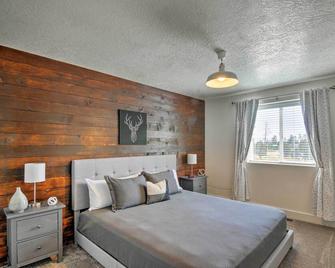 Luxe Home about 2 Mi to Bryce Canyon National Park! - Bryce - Bedroom