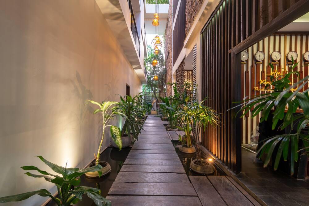 King Rock Boutique Hotel C 40 C 1 0 4 . Siem Reap Hotel