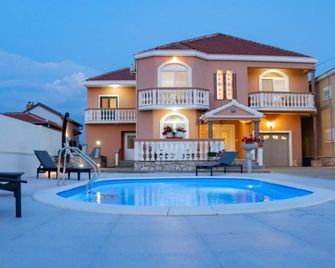 Casa Martinova - Zaton - Piscina