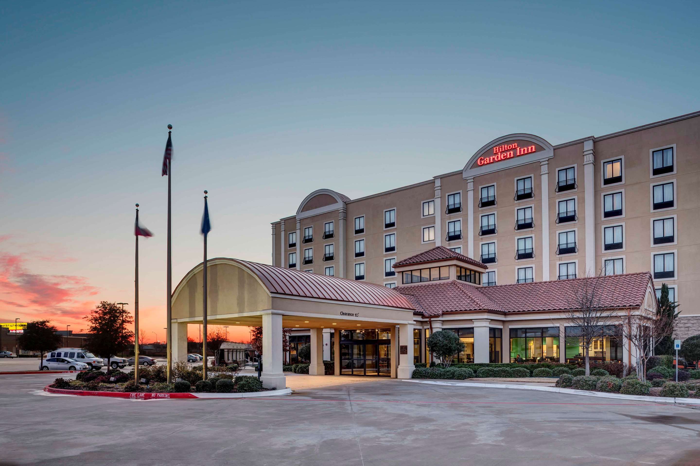 Hilton Garden Inn Dallas Lewisville thumbnail 3