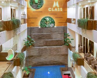 Class Premium Guest House - Malang - Byggnad
