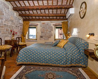 Residence Porta Antica Centro Storico - Rovinj - Schlafzimmer