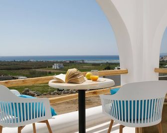 Naxos Earth Suites - Mikri Vigla - Balkón