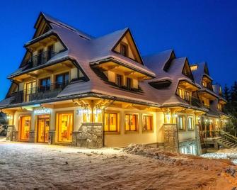 فندق غولد - زاكوباني - مبنى