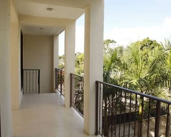 Casona de la Guayabera Hospedaje - Tekax de Álvaro Obregón - Balcony