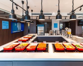 Holiday Inn Express Shanghai Baoshan Baoyang By IHG - Şanghay - Restoran