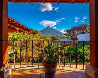 Naif Boutique Hotel - Antigua Guatemala - Balkon