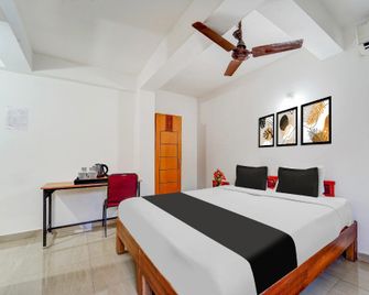 Hotel O Kottayam Near Caritas Hospital - Kottayam - Slaapkamer