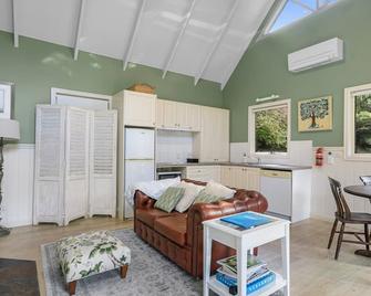 Apple Tree Cottage - Apollo Bay - Pokój dzienny