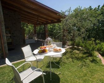 Residenza Lombardi - Ascea - Patio