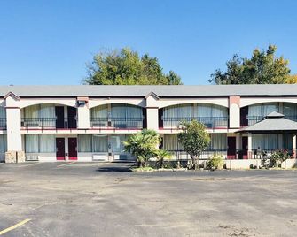 Executive Inn Texarkana - Texarkana - Edificio