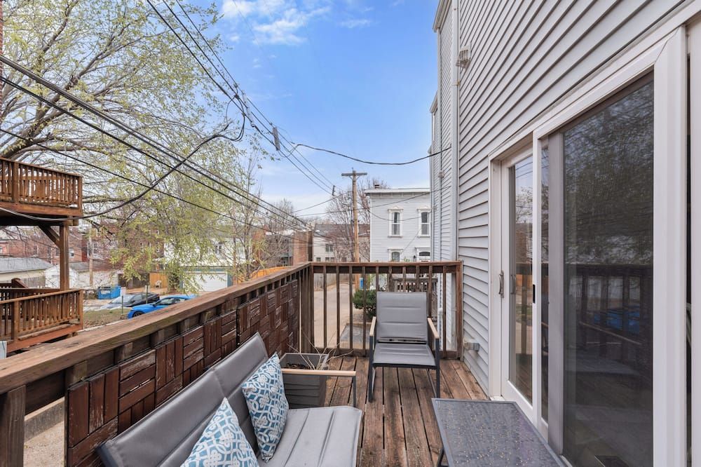 Charming Lafayette Square Home - Walk to Park/Restaurants - Downtown Stl - St. Louis - Balkon